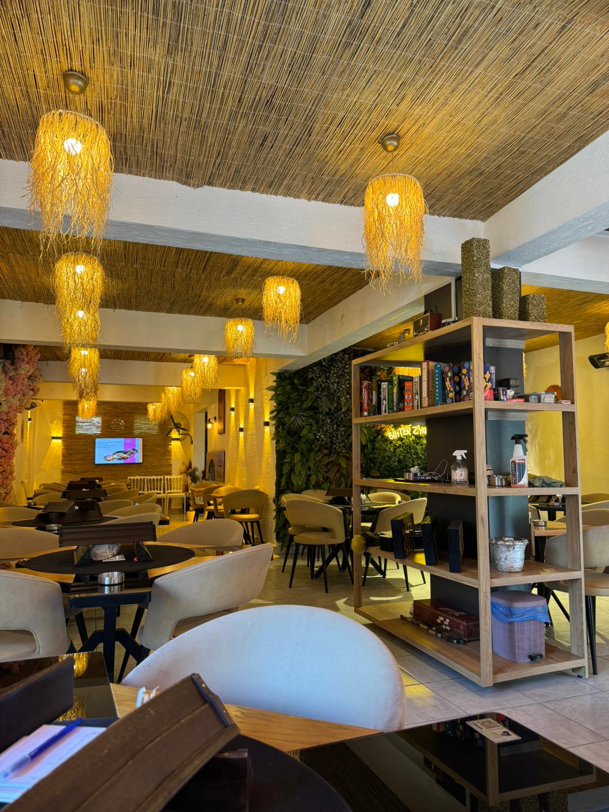 Bihter Cafe İç Mekan 3